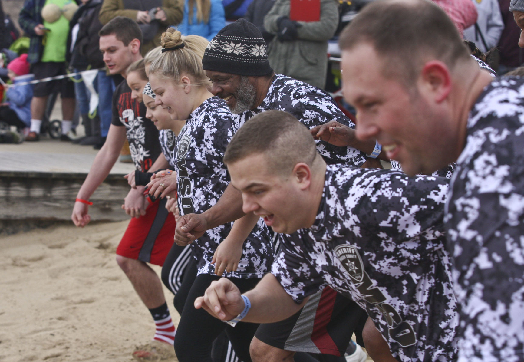 Polar Plunge 77 3.02.19.JPG